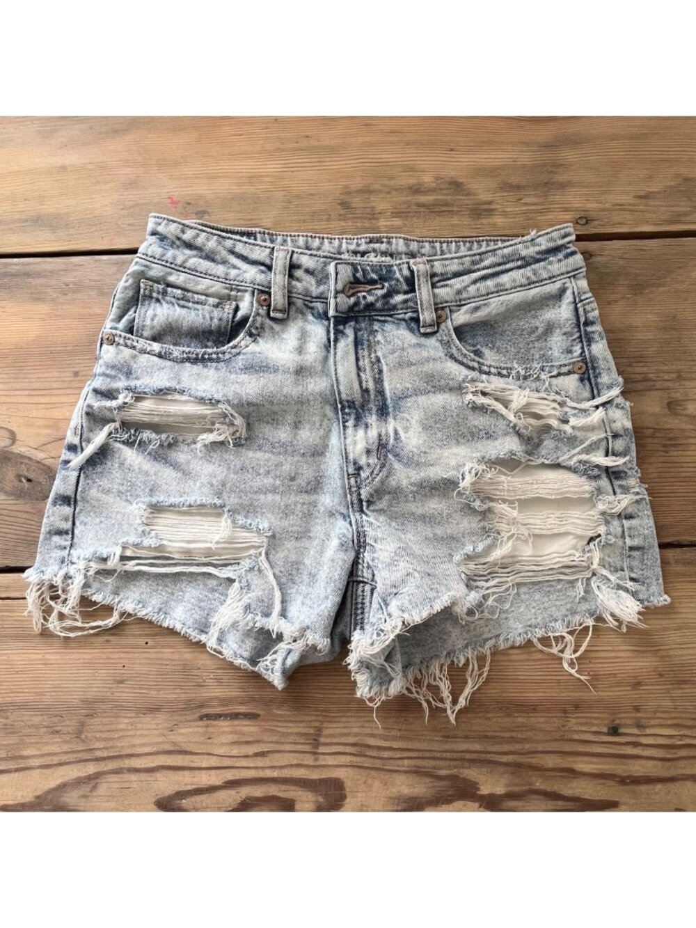 American Eagle Distressed Jean Cutoff Shorts Womens 2 Lightwash